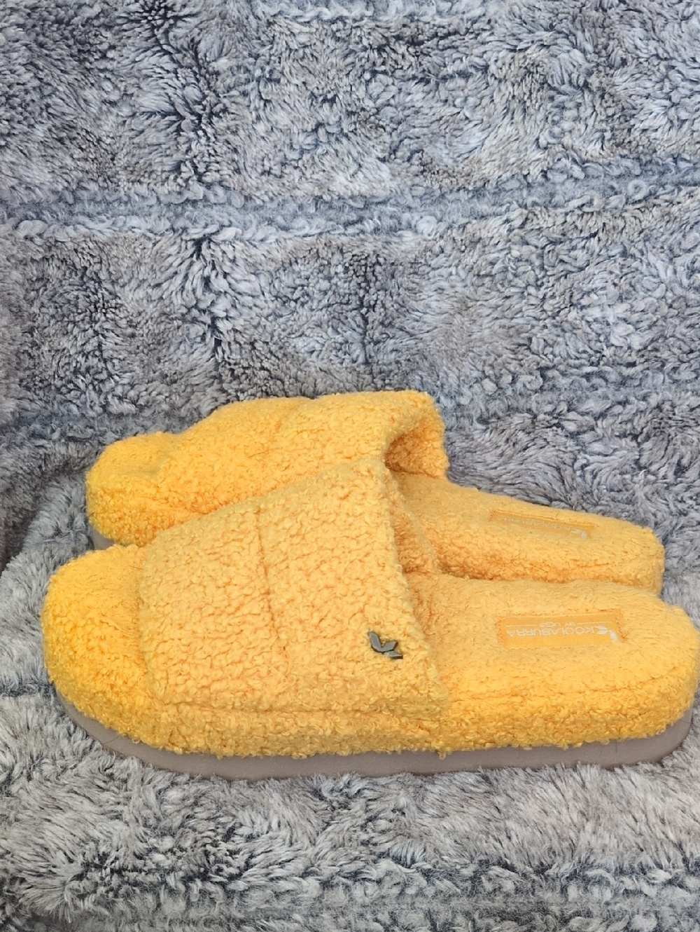 Kookaburra By Ugg Peaches Plush Yellow Slide Slippers Sz 8 - Picture 3 of 5